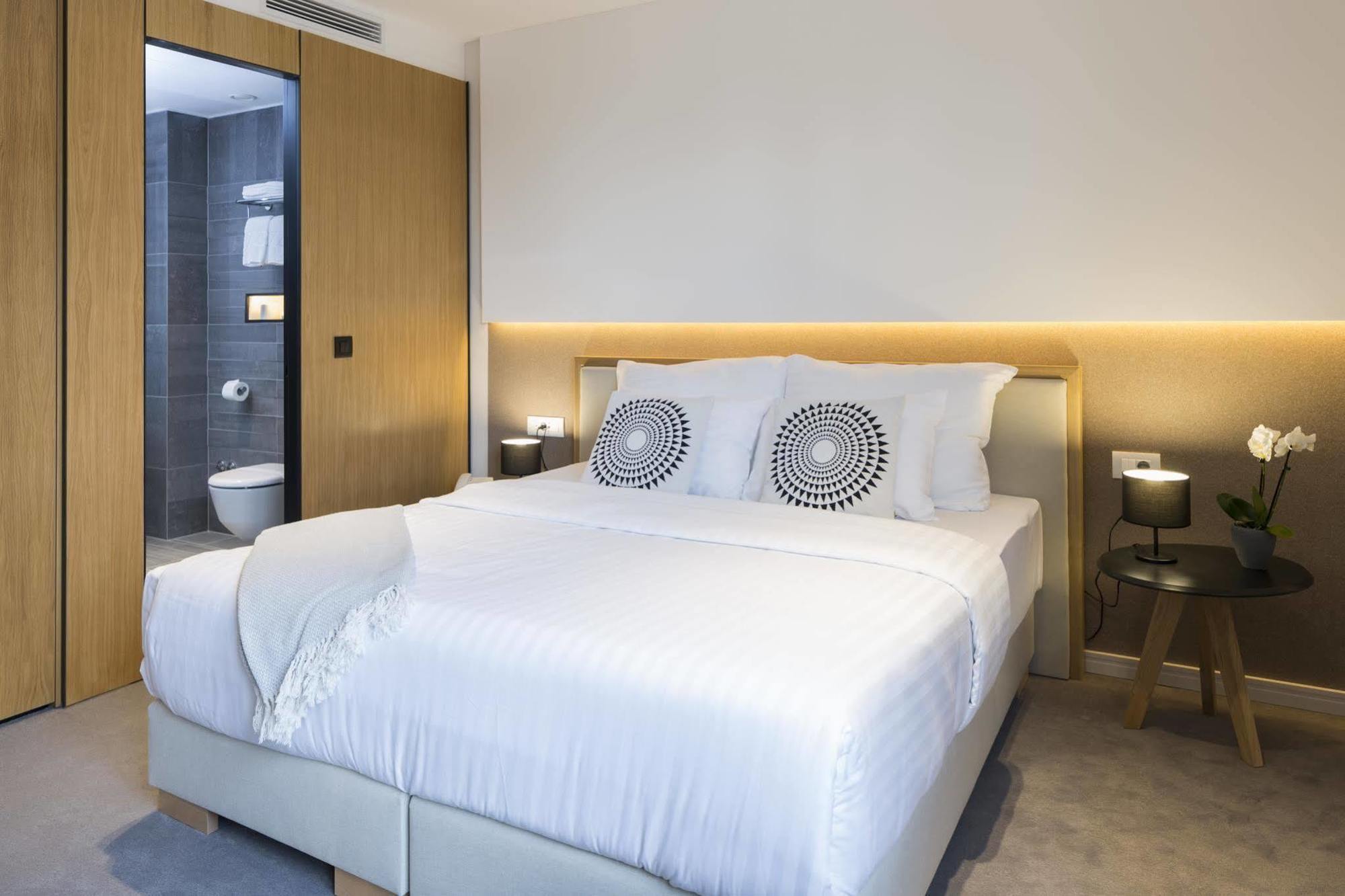 Hotel Livris 4*